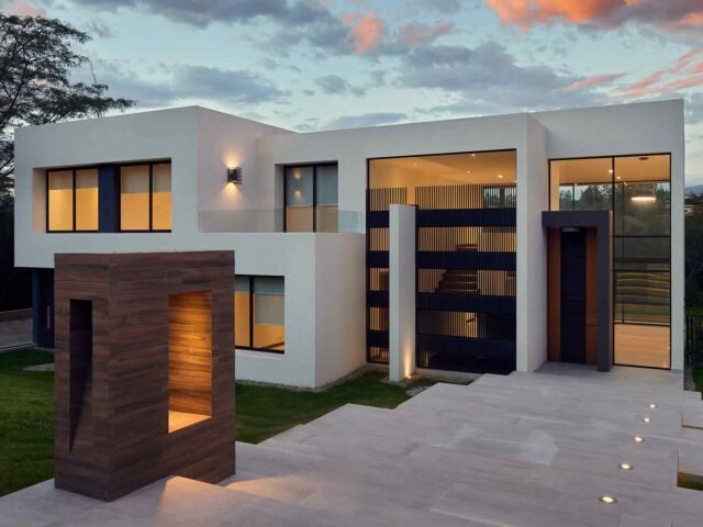 All the Right Decisions for a Galley Kitchen